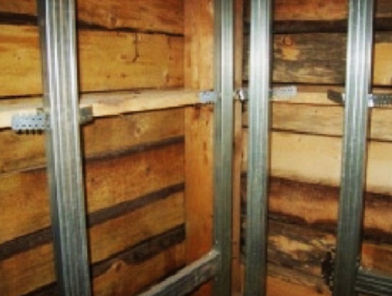 Изолация на стени от вътрешната страна на дървената къща